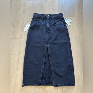 Aritzia Denim Forum 90’s Halle skirt